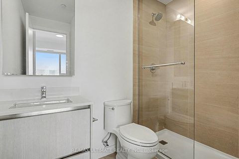 Photo 12 at 727 - 8188 Yonge Street, Uplands, Vaughan