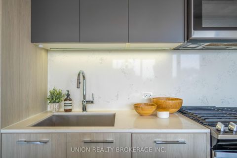 Photo 9 at 503 - 665 Kingston Road, The Beaches, Toronto