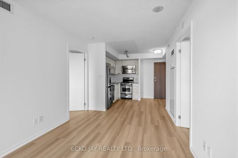 Photo 5 at 528 - 68 Abell Street, Little Portugal, Toronto