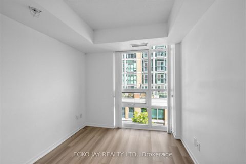 Photo 12 at 528 - 68 Abell Street, Little Portugal, Toronto