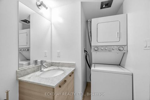 Photo 14 at 528 - 68 Abell Street, Little Portugal, Toronto
