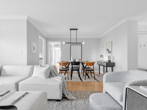 Photo 2 at 2206 - 18 Sommerset Way, Willowdale East, Toronto