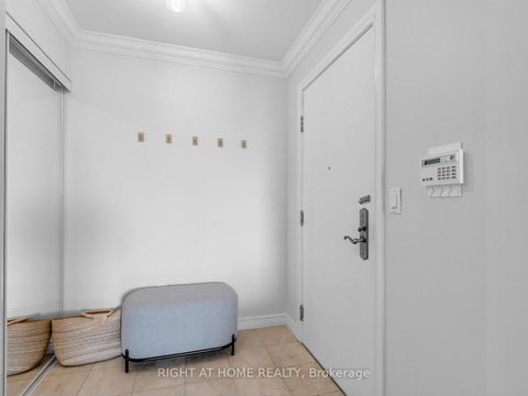 Photo 10 at 2206 - 18 Sommerset Way, Willowdale East, Toronto