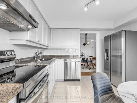 Photo 13 at 2206 - 18 Sommerset Way, Willowdale East, Toronto