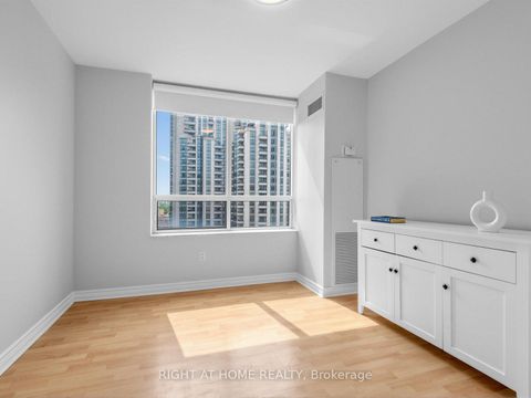 Photo 23 at 2206 - 18 Sommerset Way, Willowdale East, Toronto