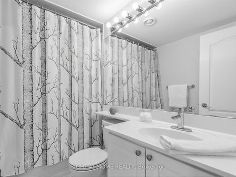Photo 24 at 2206 - 18 Sommerset Way, Willowdale East, Toronto