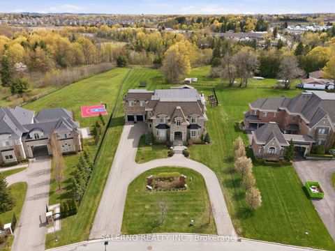 Photo 0 at 21 Stallions Court, Rural Vaughan, Vaughan