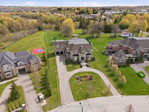 Photo 1 at 21 Stallions Court, Rural Vaughan, Vaughan