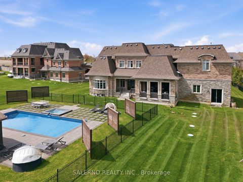 Photo 42 at 21 Stallions Court, Rural Vaughan, Vaughan