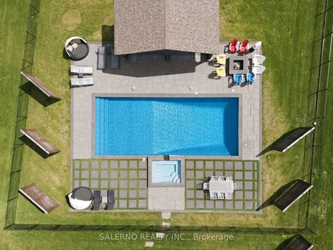 Photo 44 at 21 Stallions Court, Rural Vaughan, Vaughan