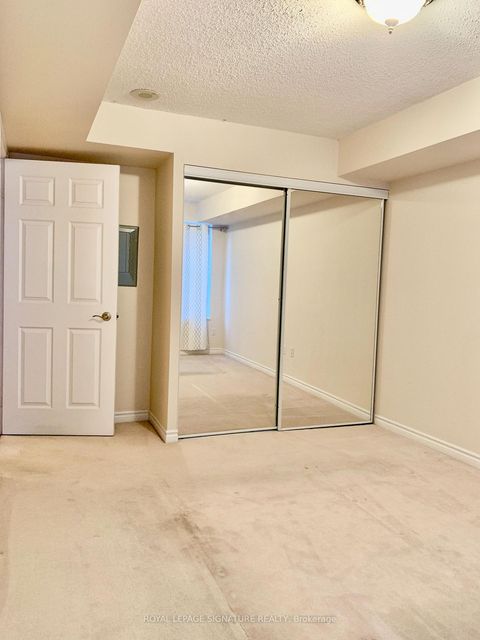 Photo 9 at 313 - 270 Wellington Street W, Waterfront Communities C1, Toronto