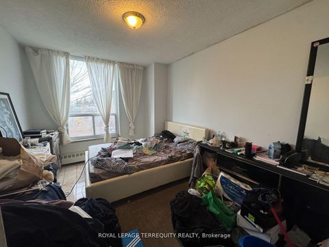 Photo 10 at 409 - 15 London Green Court, Jane Heights, Toronto