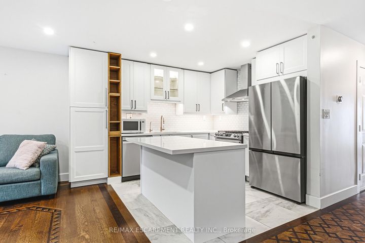 Photo 6 at C - 2116 Prospect Street, Brant, Burlington