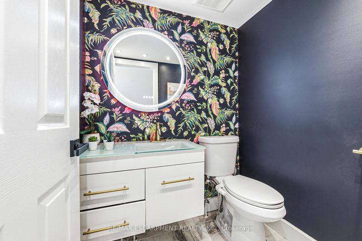 Photo 11 at C - 2116 Prospect Street, Brant, Burlington