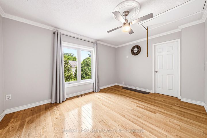 Photo 15 at C - 2116 Prospect Street, Brant, Burlington