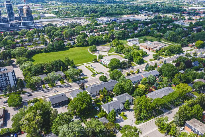 Photo 39 at C - 2116 Prospect Street, Brant, Burlington