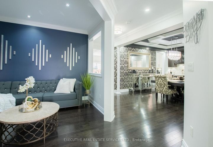 Photo 6 at 22 Valleyway Drive, Credit Valley, Brampton