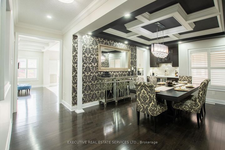 Photo 10 at 22 Valleyway Drive, Credit Valley, Brampton
