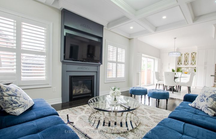 Photo 18 at 22 Valleyway Drive, Credit Valley, Brampton