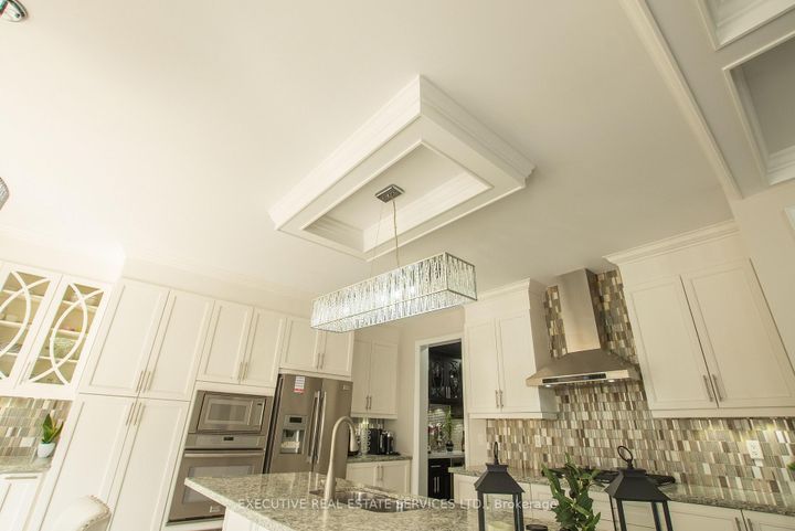 Photo 24 at 22 Valleyway Drive, Credit Valley, Brampton