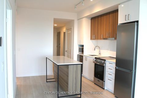Photo 8 at A3410 - 30 Upper Mall Way, Brownridge, Vaughan