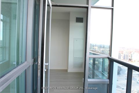 Photo 14 at A3410 - 30 Upper Mall Way, Brownridge, Vaughan