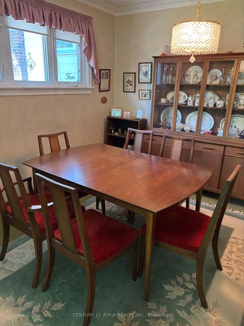 Photo 8 at 4 Winesap Place, Rosethorn, Toronto