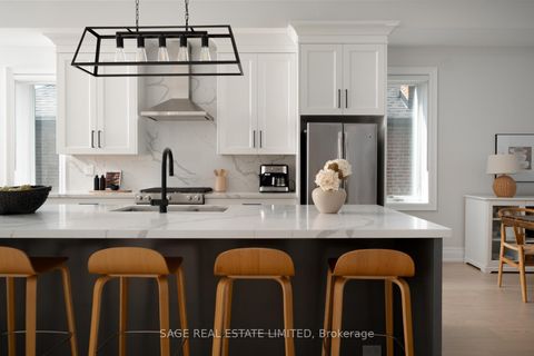 Photo 9 at 59 Kalmar Avenue, Cliffside, Toronto