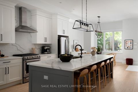 Photo 10 at 59 Kalmar Avenue, Cliffside, Toronto