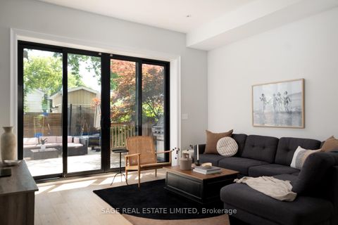 Photo 16 at 59 Kalmar Avenue, Cliffside, Toronto