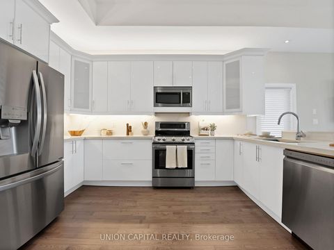 Photo 7 at 99A Leyton Avenue, Oakridge, Toronto