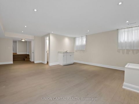 Photo 37 at 99A Leyton Avenue, Oakridge, Toronto