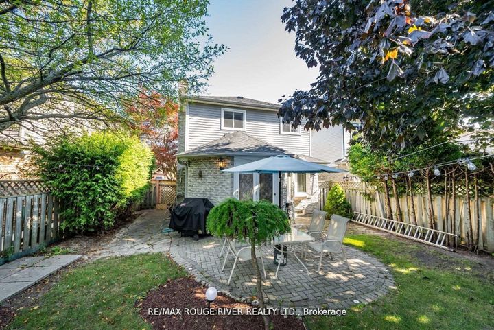 Photo 33 at 880 Castlegrove Avenue, McLaughlin, Oshawa