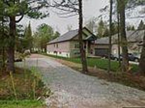 Photo 3 at 3196 Beach Avenue, Rural Innisfil, Innisfil