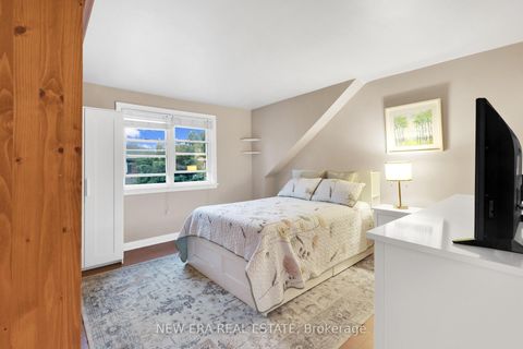 Photo 18 at 8 Page Avenue, Bloor West Village, Toronto