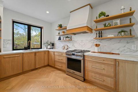 Photo 10 at 130 Lake Promenade, Long Branch, Toronto
