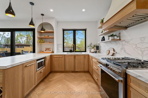Photo 11 at 130 Lake Promenade, Long Branch, Toronto