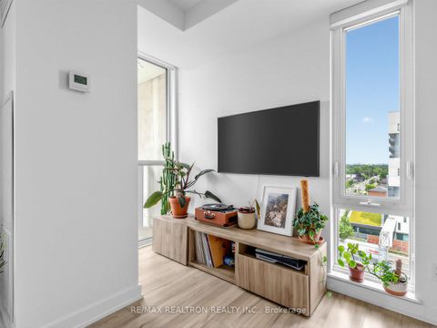 Photo 2 at 1005 - 160 Flemington Road, Glen Park, Toronto