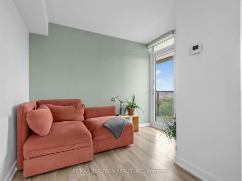 Photo 3 at 1005 - 160 Flemington Road, Glen Park, Toronto