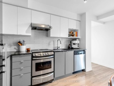 Photo 6 at 1005 - 160 Flemington Road, Glen Park, Toronto