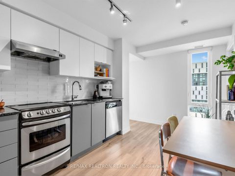 Photo 9 at 1005 - 160 Flemington Road, Glen Park, Toronto