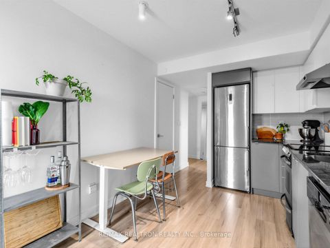 Photo 10 at 1005 - 160 Flemington Road, Glen Park, Toronto