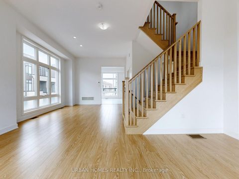 Photo 9 at 41 Gerussi Street, Vellore Village, Vaughan