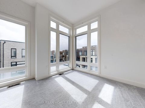 Photo 28 at 41 Gerussi Street, Vellore Village, Vaughan