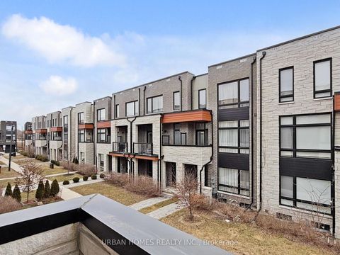 Photo 38 at 41 Gerussi Street, Vellore Village, Vaughan