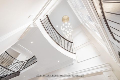 Photo 2 at 47 Terrace Avenue, Willowdale West, Toronto