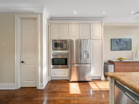 Photo 15 at 3002 Bayview Avenue, Willowdale East, Toronto
