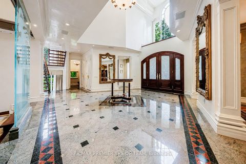 Photo 1 at 43 Cowan Drive, East Woodbridge, Vaughan