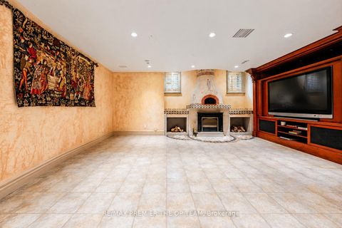 Photo 10 at 43 Cowan Drive, East Woodbridge, Vaughan
