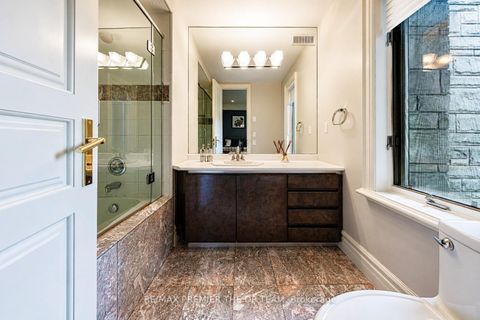 Photo 15 at 43 Cowan Drive, East Woodbridge, Vaughan